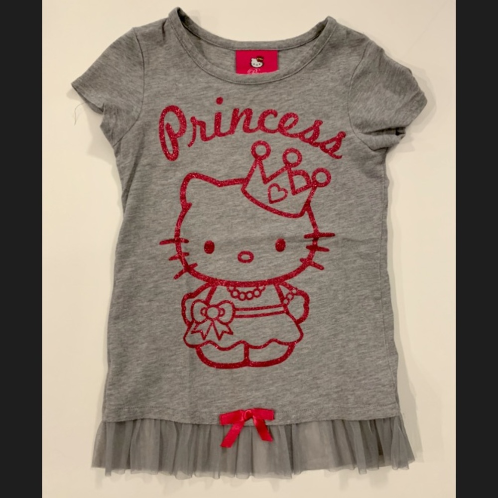 Hello kitty tee shirt